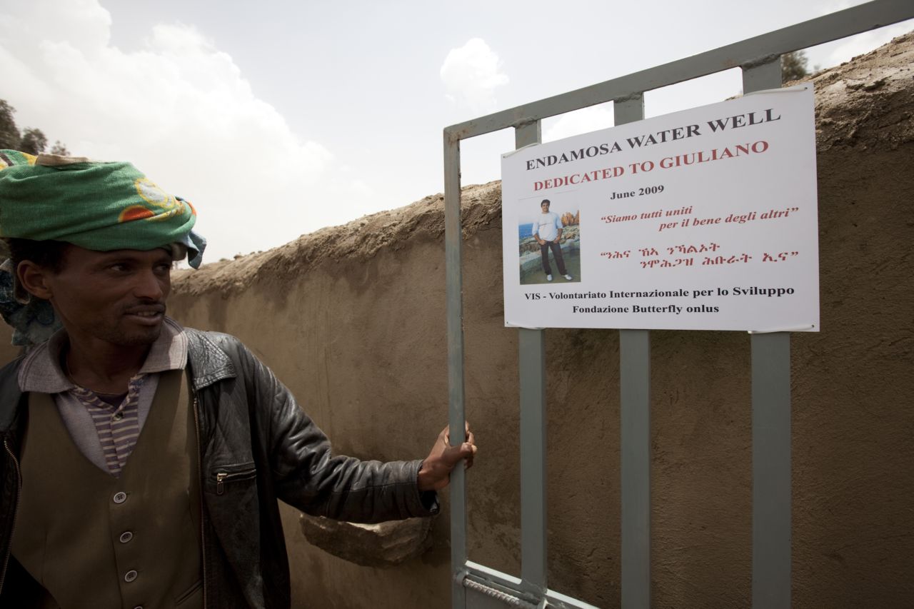 Endamosa (1)