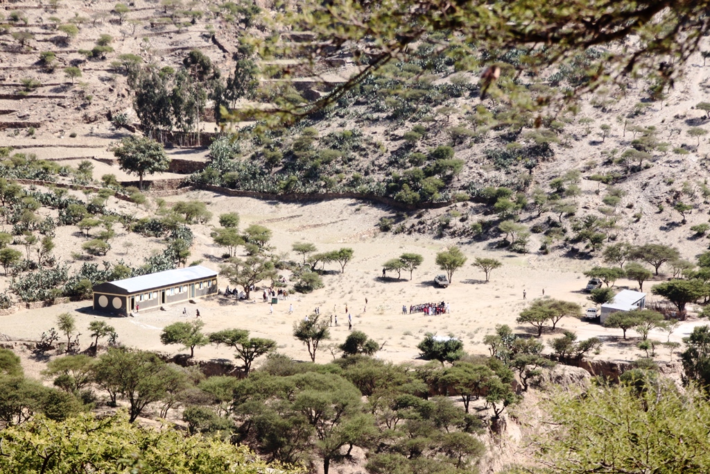 biblioteca-Daya-1